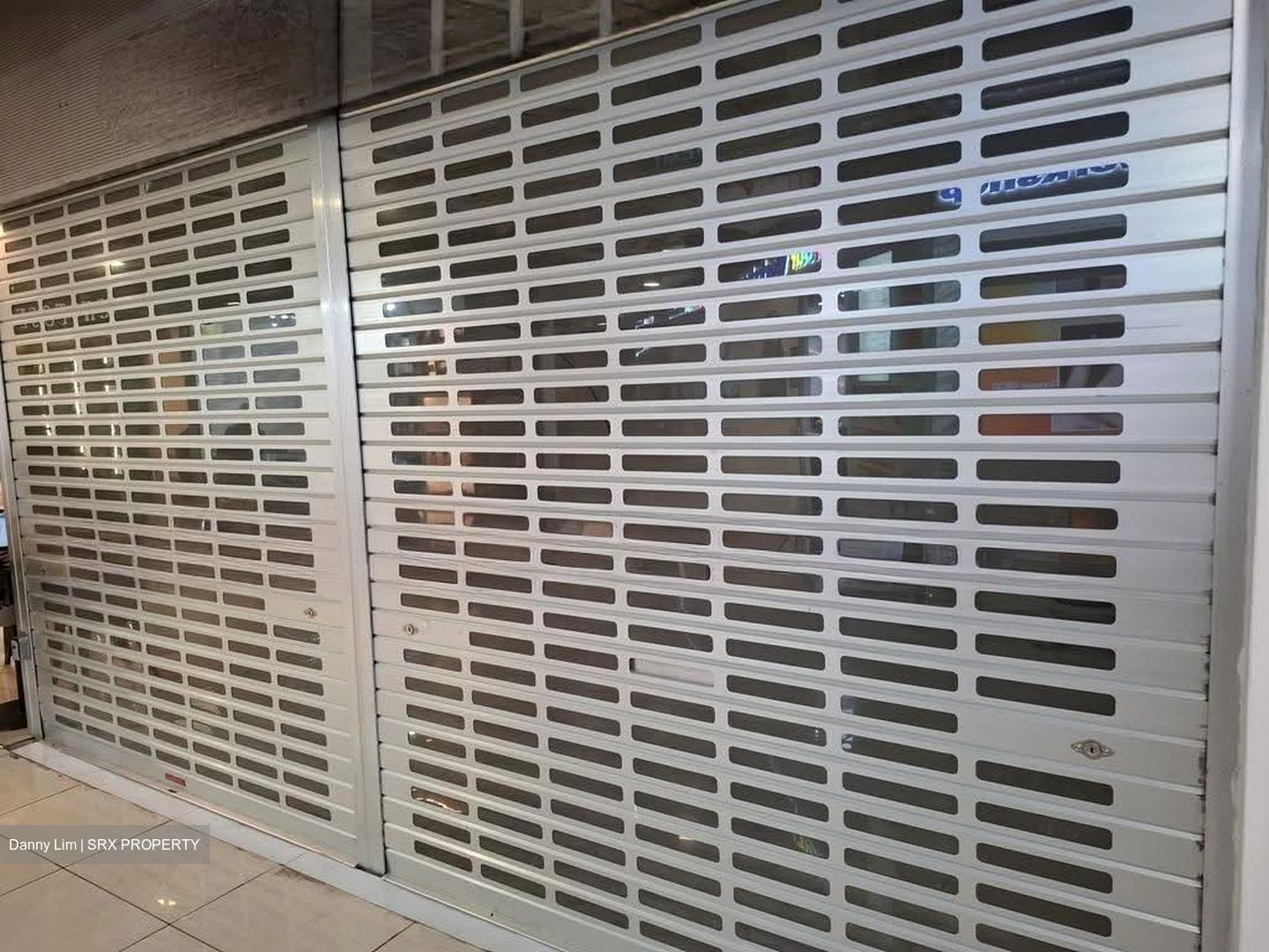 Grand Hyatt Singapore (D9), Retail #613420341